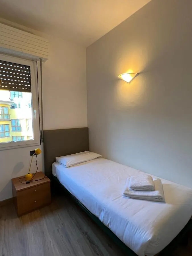 Glam Apartment Bardolino Italy